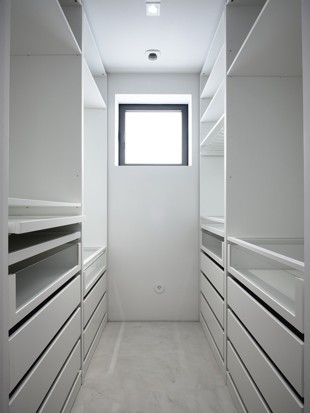 Moradia R9A66